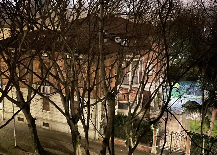 A Due Passi Dal Centro *